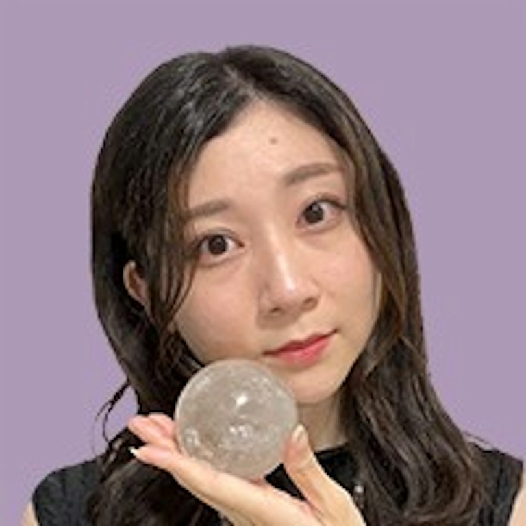 LINE占い 彩雲の魔女◆にじか