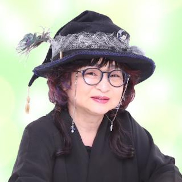 電話占いヴェルニ 輝乃月 美知