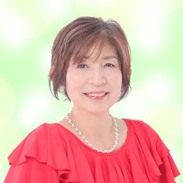 電話占いヴェルニ 深見紗礼