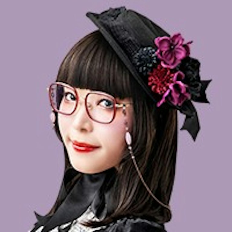LINE占い 白永歩美