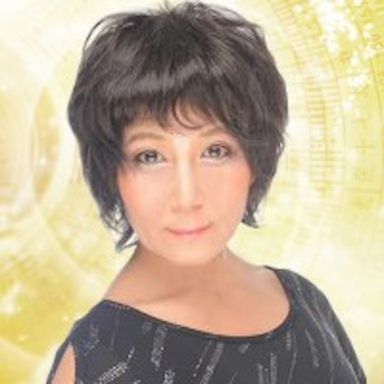 電話占いカリス 伊真理（イマリ）先生