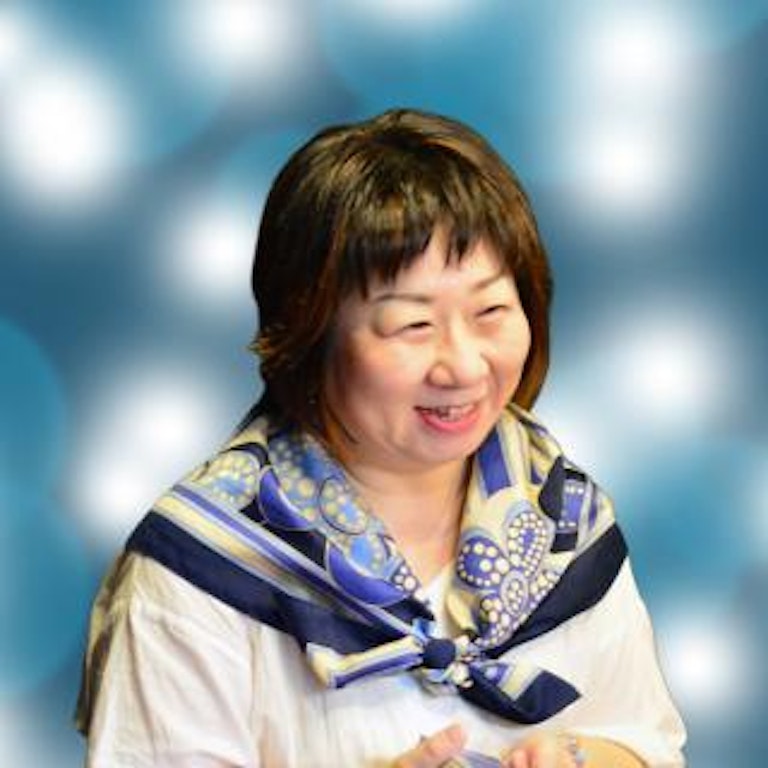 電話占いヴェルニ 柊木あかね