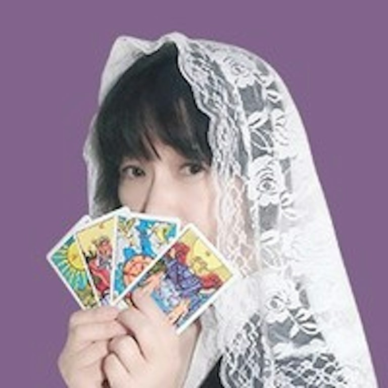 LINE占い 泉 愛花