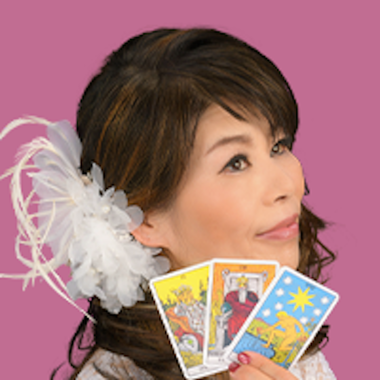 LINE占い 言霊使い☆あめみ