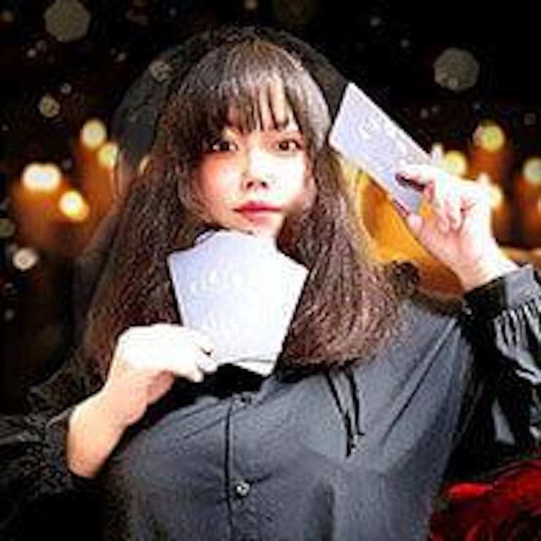 電話占いエトワール 祈星来（キララ）先生