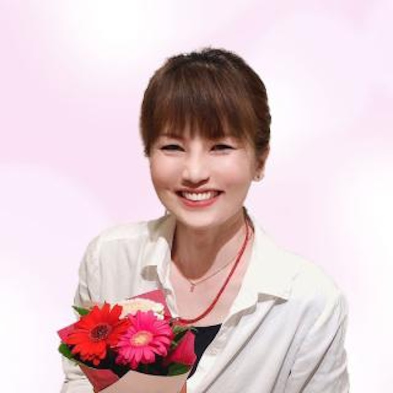 電話占いヴェルニ ことのは