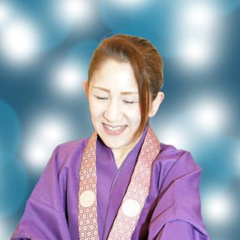 電話占いヴェルニ 光慶朱里