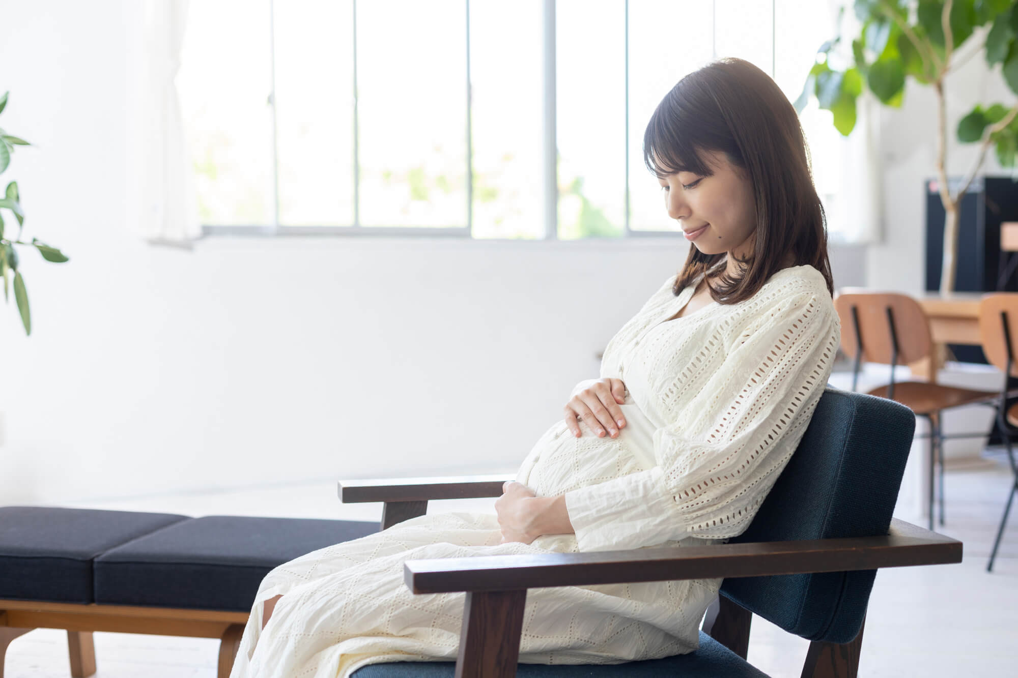 妊娠中期の過ごし方や気をつけるポイント｜赤ちゃんの状態やママに起こる変化も徹底解説