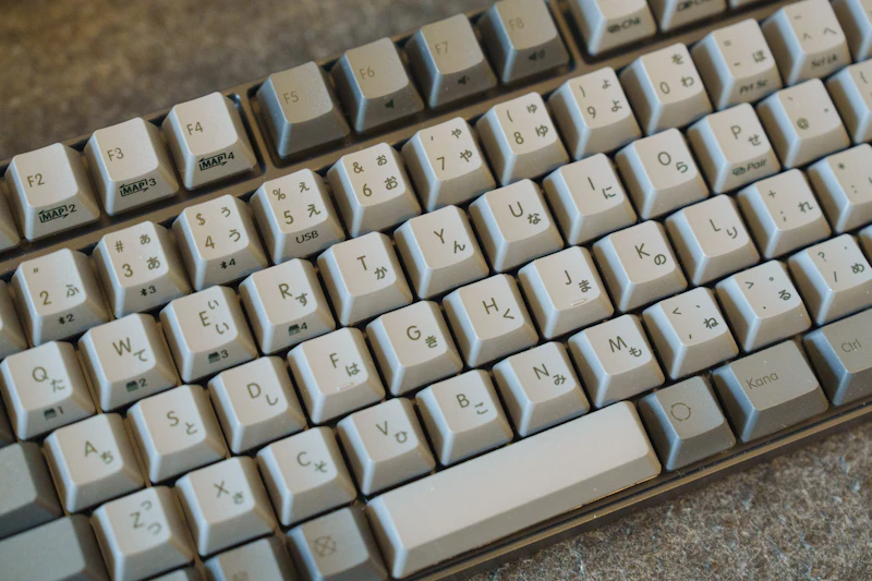 HHKB US配列からREALFORCE RC1 日本語配列(30g)に乗り換えた感想