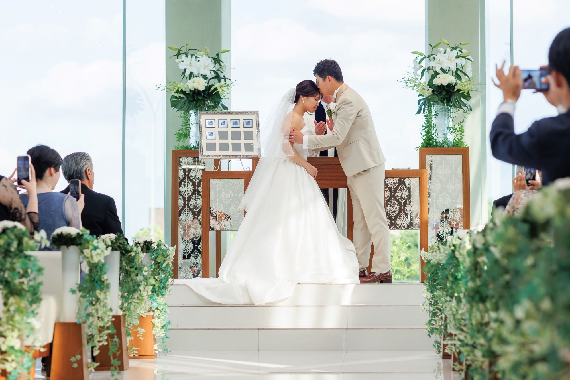 THE MEETS MARINA TERRACE誓いのキスの画像