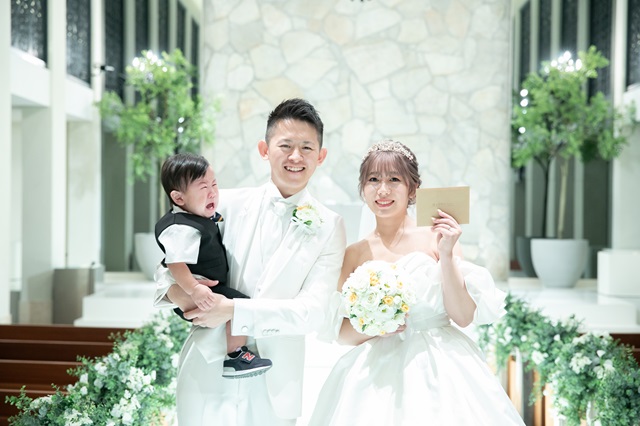 新婦様へのお手紙を息子さんとご一緒に