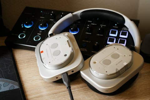 【顔が良いヘッドホン】Nothing Headphone(1) を買いました。【レビュー】