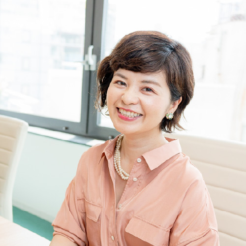 大塚 万紀子の写真