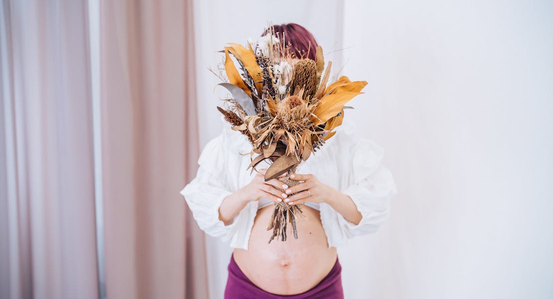 「マタニティフォトの新プラン!ヨガプランもあります🧘♀️💛」のサムネイル画像です