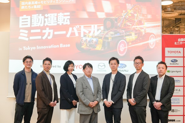 左からマツダ 石鍋氏、トヨタ自動車 鈴木氏、42 Tokyo 坂之上、マツダ 後藤氏、 トヨタ自動車 千々岩氏、スマートインプリメント 鈴木氏、スマートホールディングス 石井氏