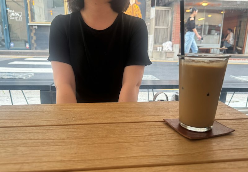 アイキャッチ画像:韓国で7年間!語学堂(D4)→大学(D2)→就職(D10)を経験したMさんに聞く、リアルな韓国生活💫 - Klick Korea