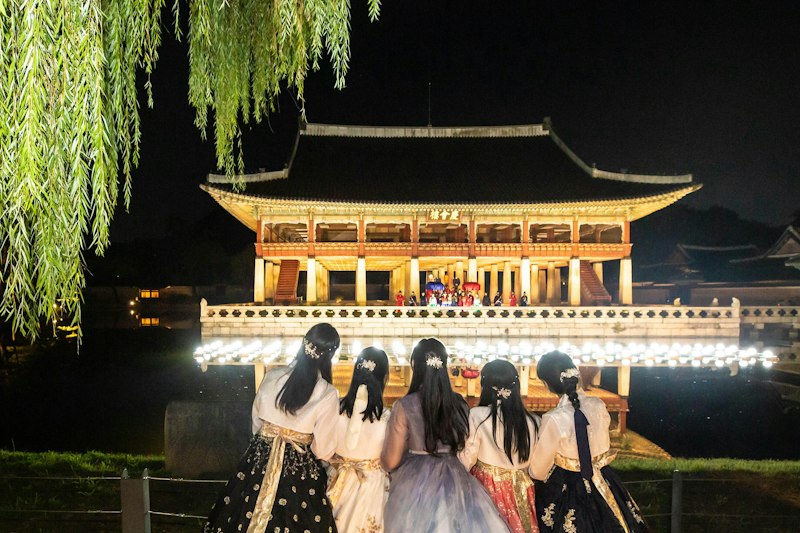 宮中文化祝典 無料イベントの宮中公演プログラム
