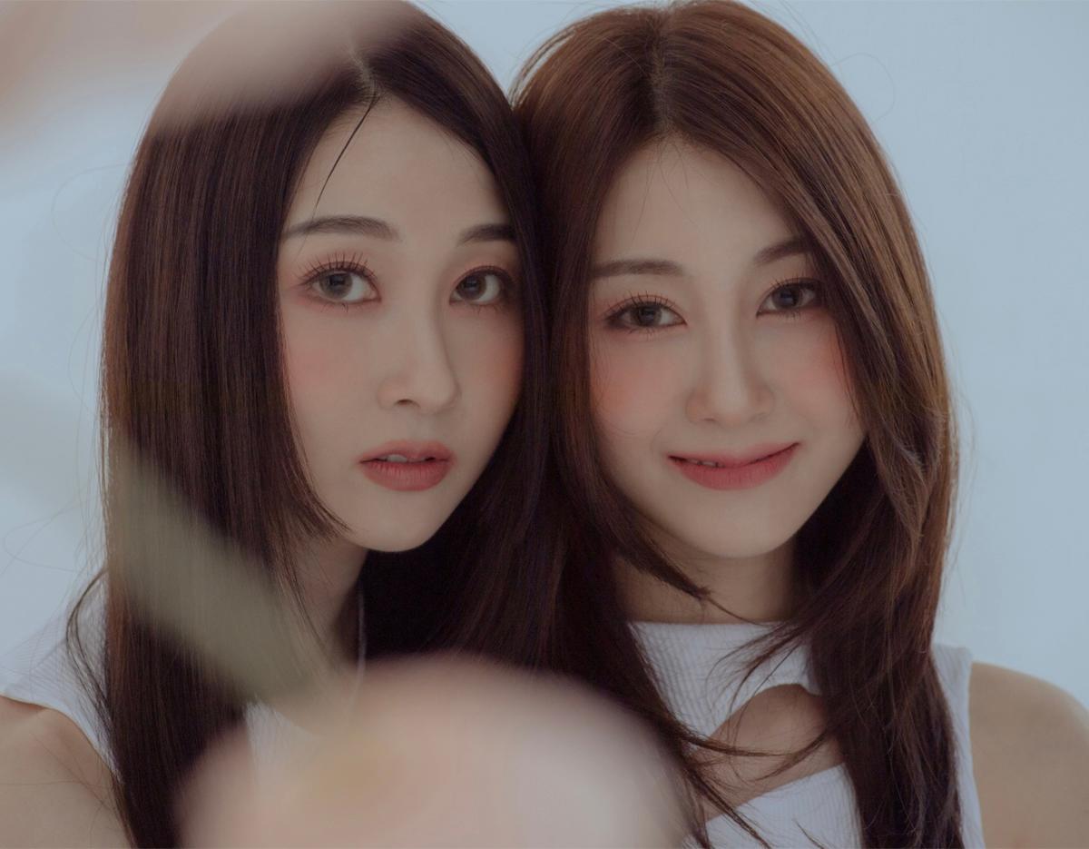 LEEKAJA明洞店での韓国トレンドヘアカット施術の様子