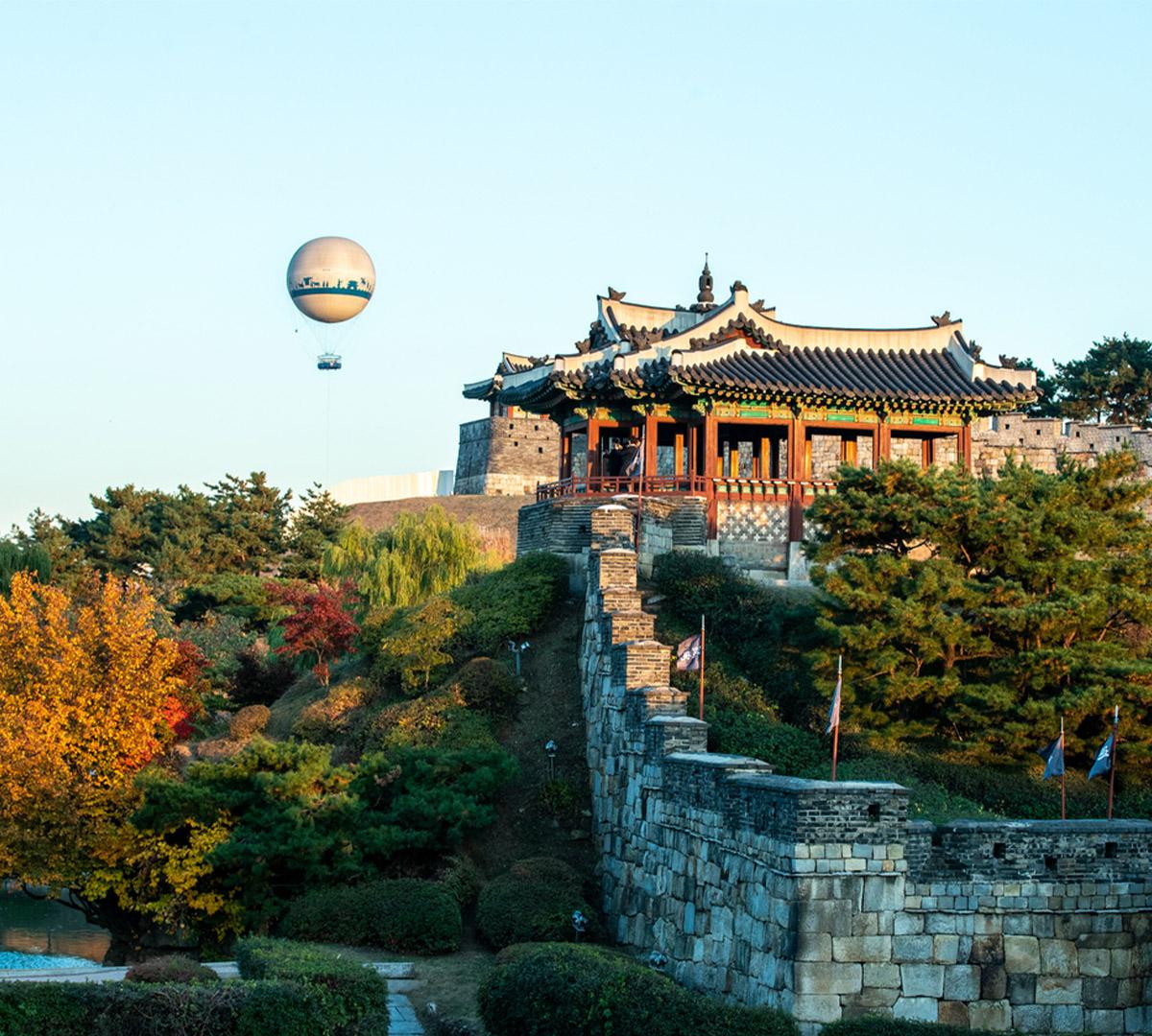 ソウルから行く韓国民俗村＆水原華城の日帰りツアーのシャトルバス