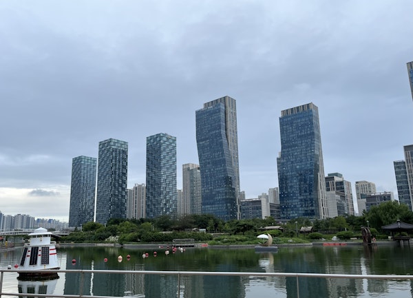 🏢 韓国で日本人が就職しやすい職種＆企業まとめ【経験者目線で解説】