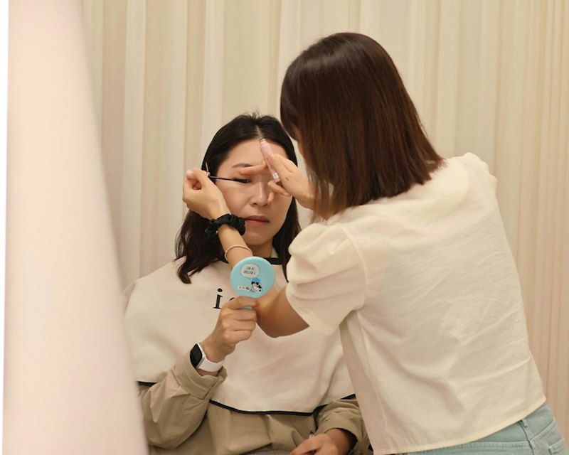 韓国メイクアップサロンMOIのK-POPアイドルヘアメイク仕上がり