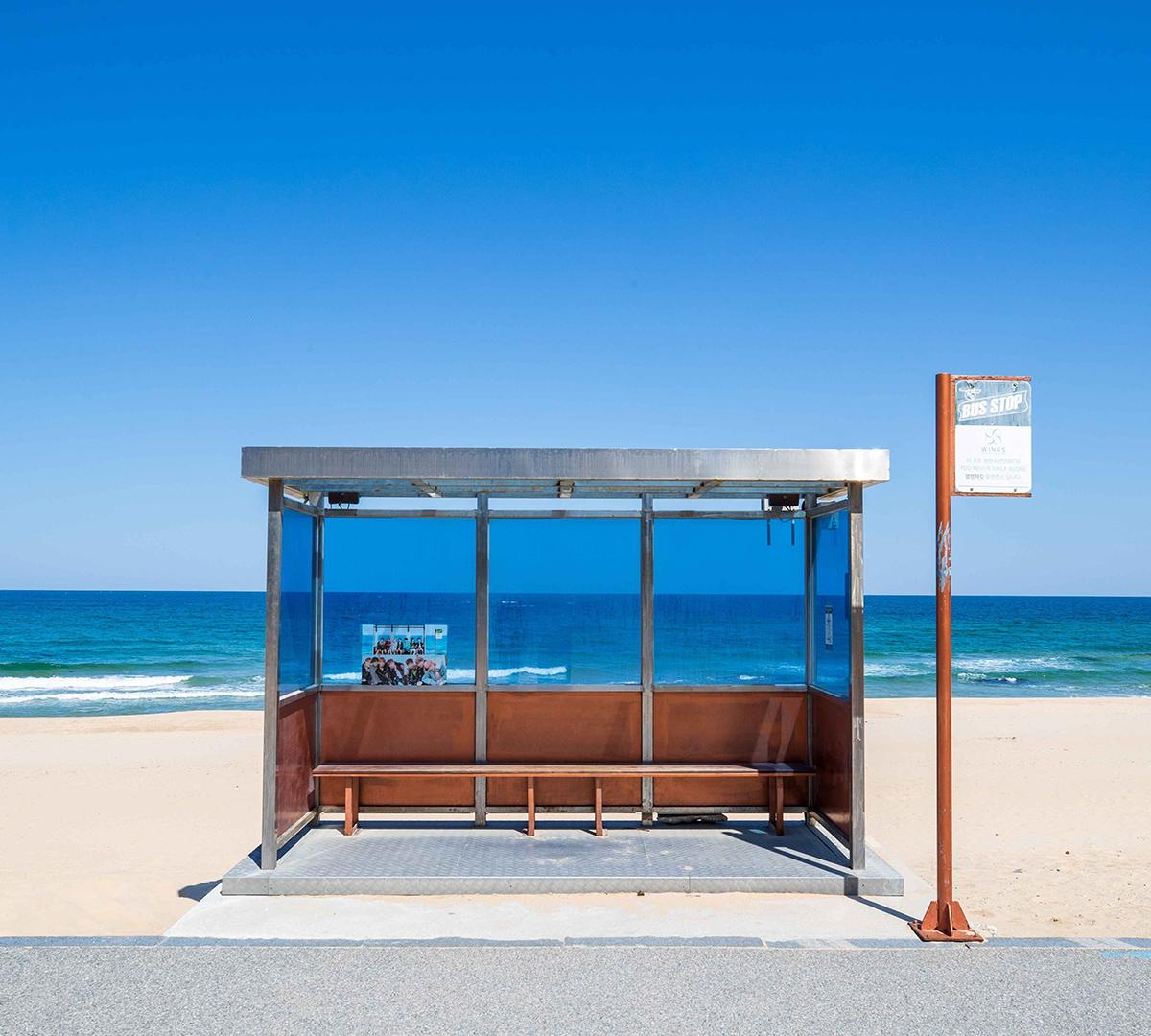 ソウル発ARMYツアーでBTS聖地巡りを楽しむ参加者の様子