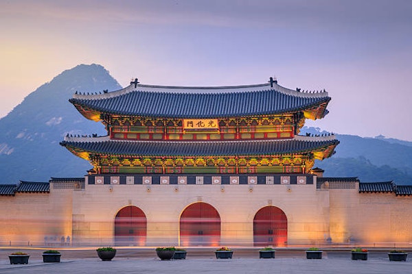 韓国の歴史を学ぶ旅：ソウル近郊の歴史的スポットを巡る🏰