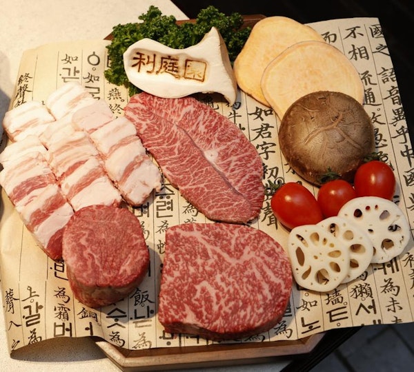 リジョンウォン明洞店|3,000回切り込み熟成サムギョプサル体験記