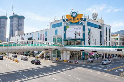 釜山鎮市場で生活韓服を購入した体験談|買えるもの・行き方・営業時間✨