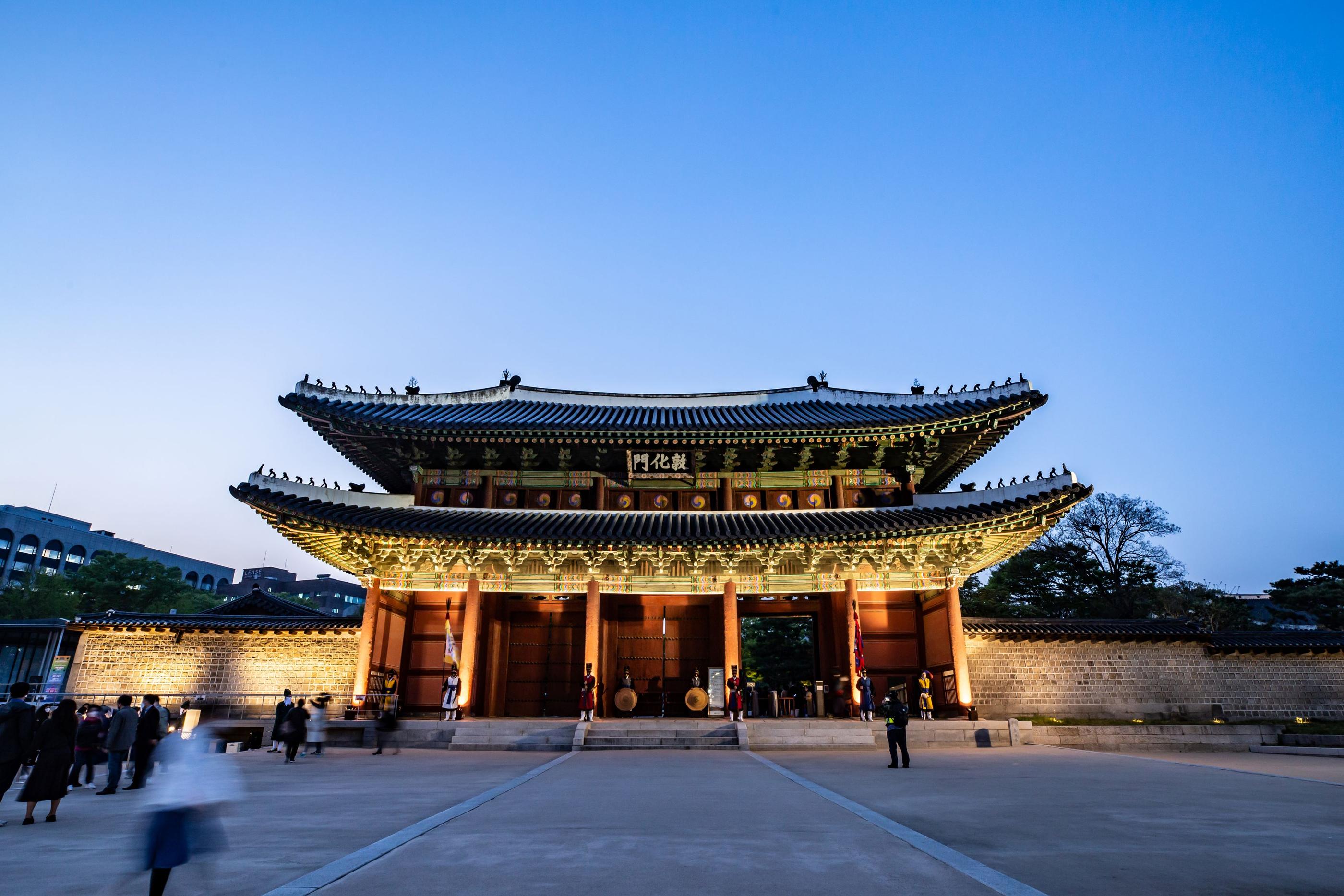 SCATTER LOUNGE江南店で使用する幹細胞培養液とホームケア製品