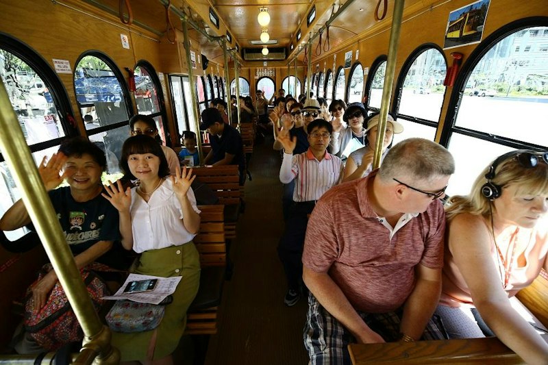 ソウル市内巡り 都心と古宮を満喫する観光バスの停留所案内