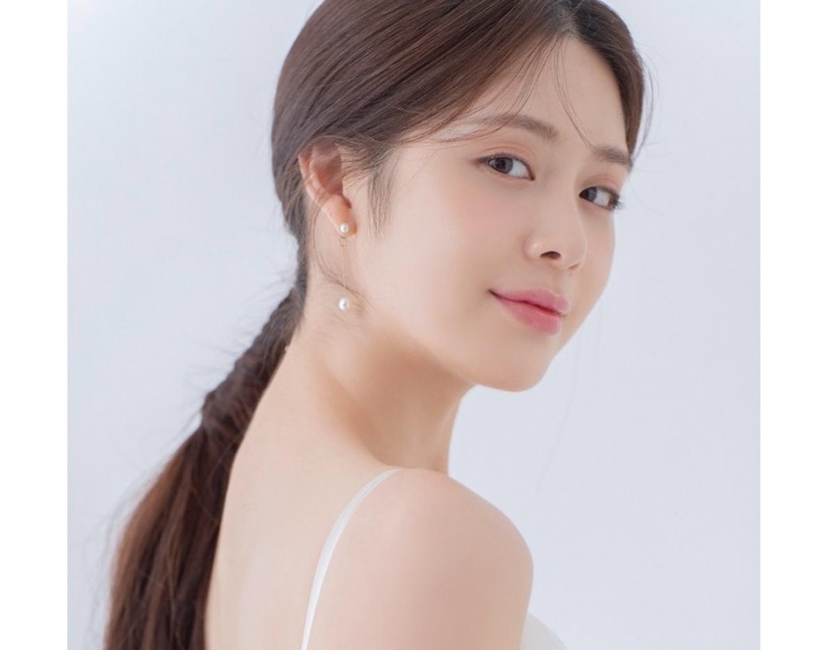 CARADIでのヘアメイク施術の様子