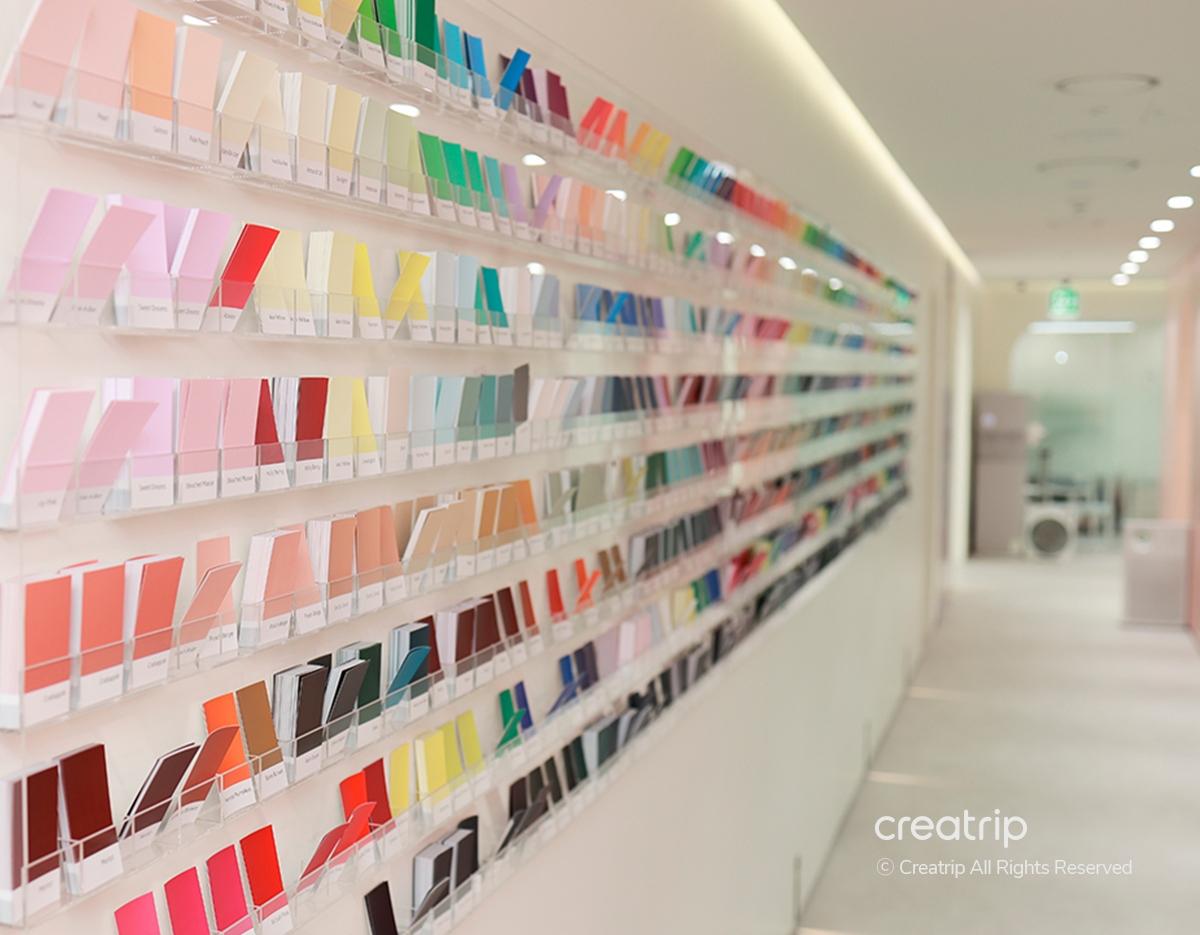 COLORIZE 明洞本店のヘアカラー施術シーン