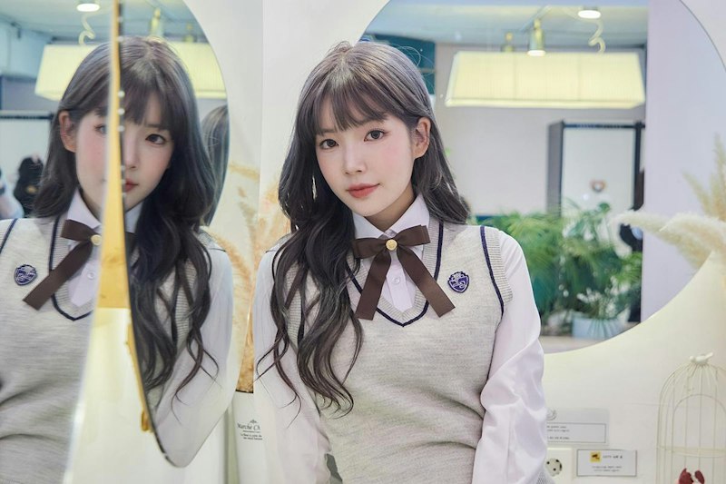 感性制服蚕室本店で韓国制服レンタルを楽しむ様子