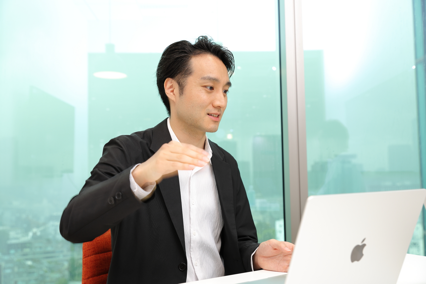 「SmartHR側にとって入ってほしい投資家に入ってもらうため、できるだけ大きな投資金額を創出したい」（森さん）