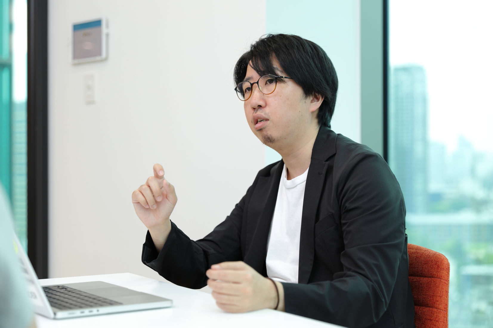 セカンダリー取引の意義を話す沼田