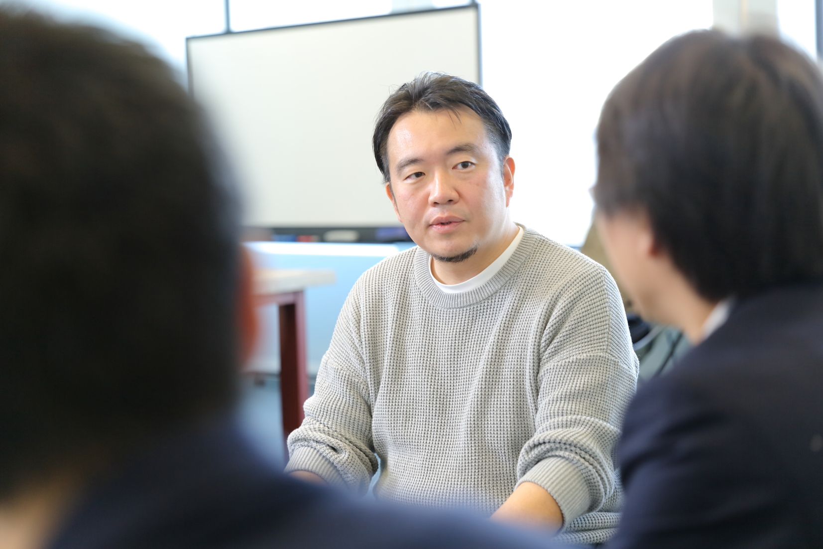 RSUが日本で広まることのメリットを質問する宮田