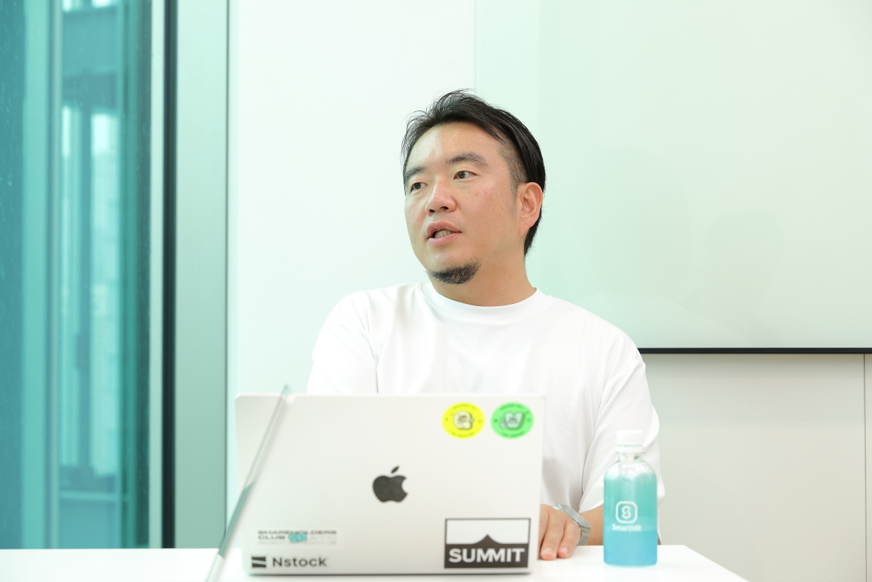 セカンダリーで大変だったポイントについて質問する宮田