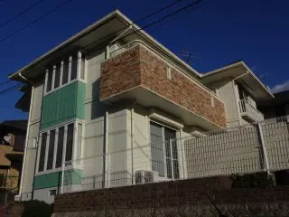 M様のお宅は築24年、『積水ハウス(株)』の洋風住宅です 。 屋根はモニエル瓦のホームステッド 。広島市安佐北区三入東・M様邸サムネイル画像