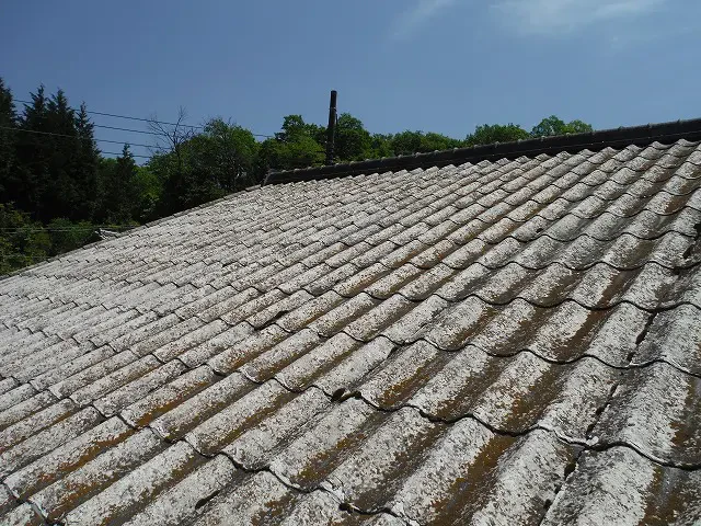 築３７年の木造住宅です 。  屋根はセキスイかわらＵ 。　広島市安佐北区可部町桐原・Ｎ様邸サムネイル画像