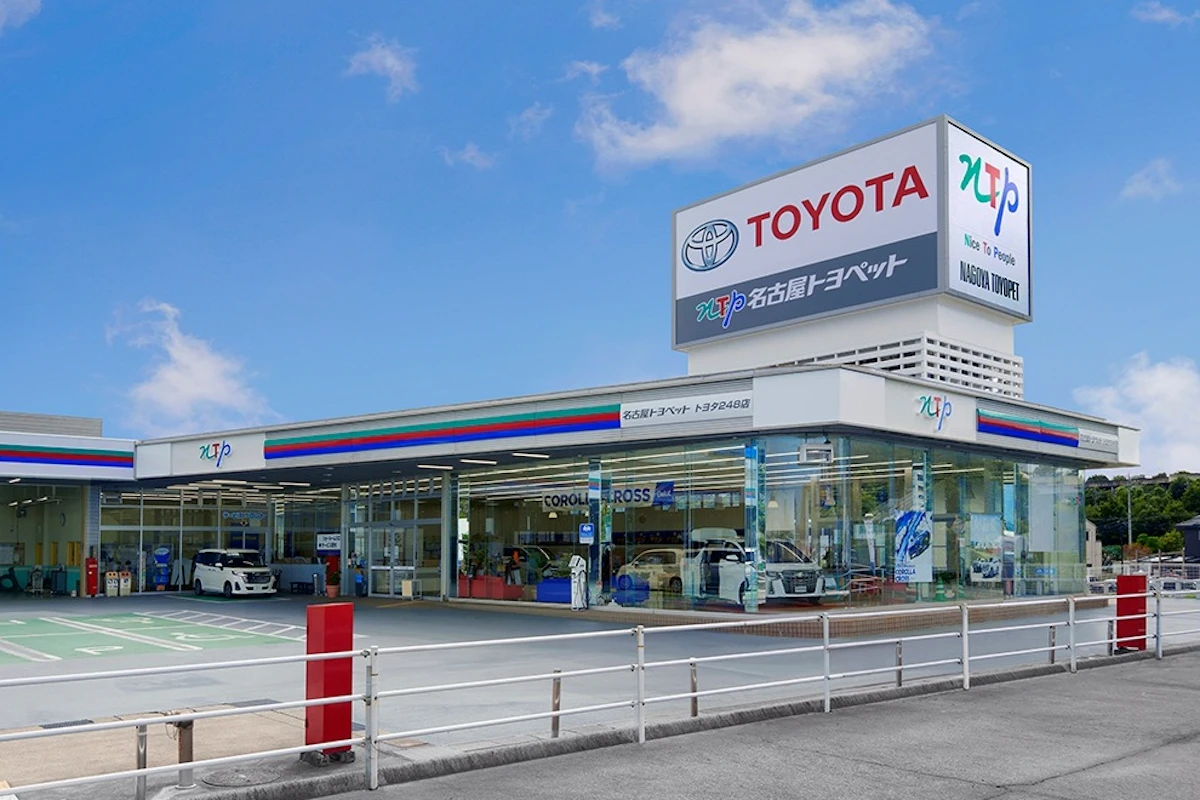 数量限定＞NTP 名古屋トヨペットにて 新車シエンタのYURTコンプリート