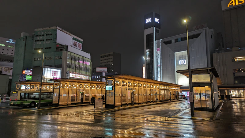 秋田駅前