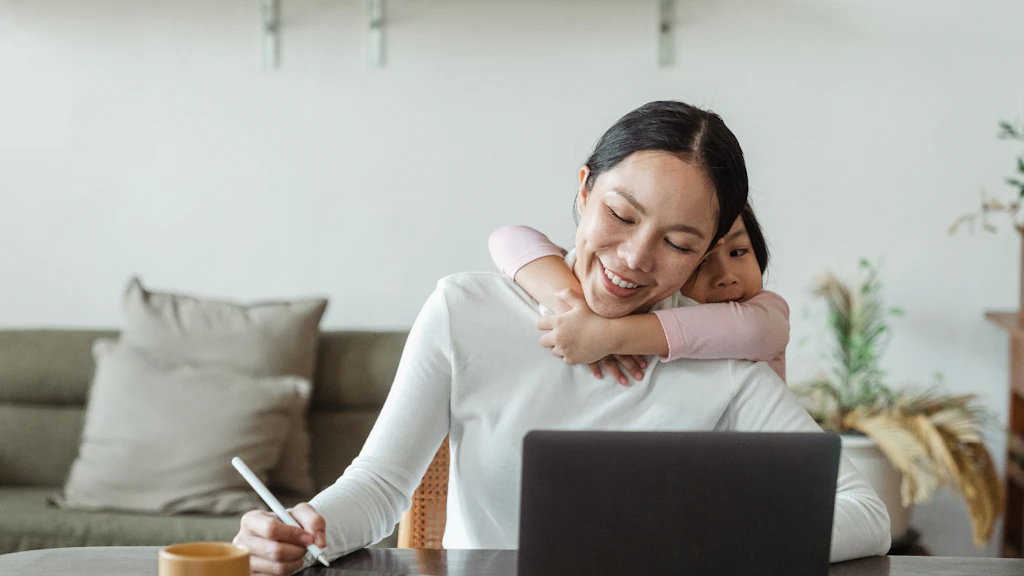 シングルマザーが恋愛を諦めた理由とは？バツイチでもパートナーを見つける方法を解説