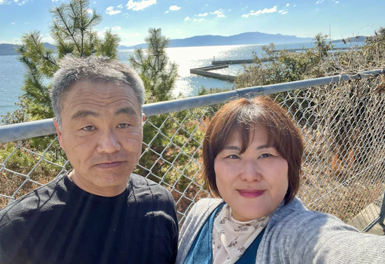 24年連れ添った妻を亡くし、孤独の先に出会った彼女。愛猫が繋いだ、二人の運命の出会い