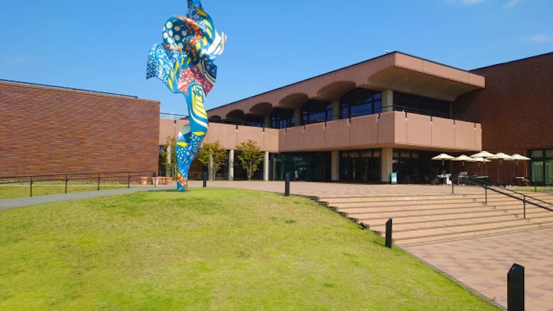 福岡市美術館
