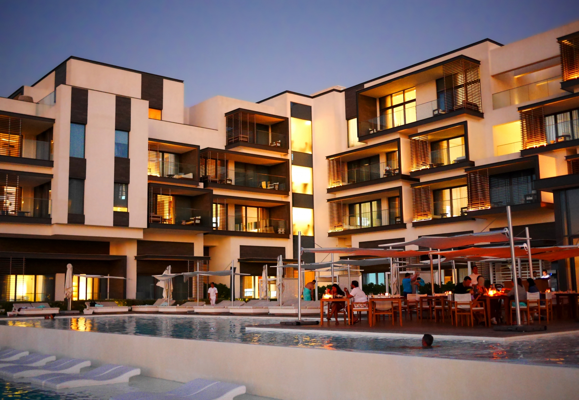 高級レストラン