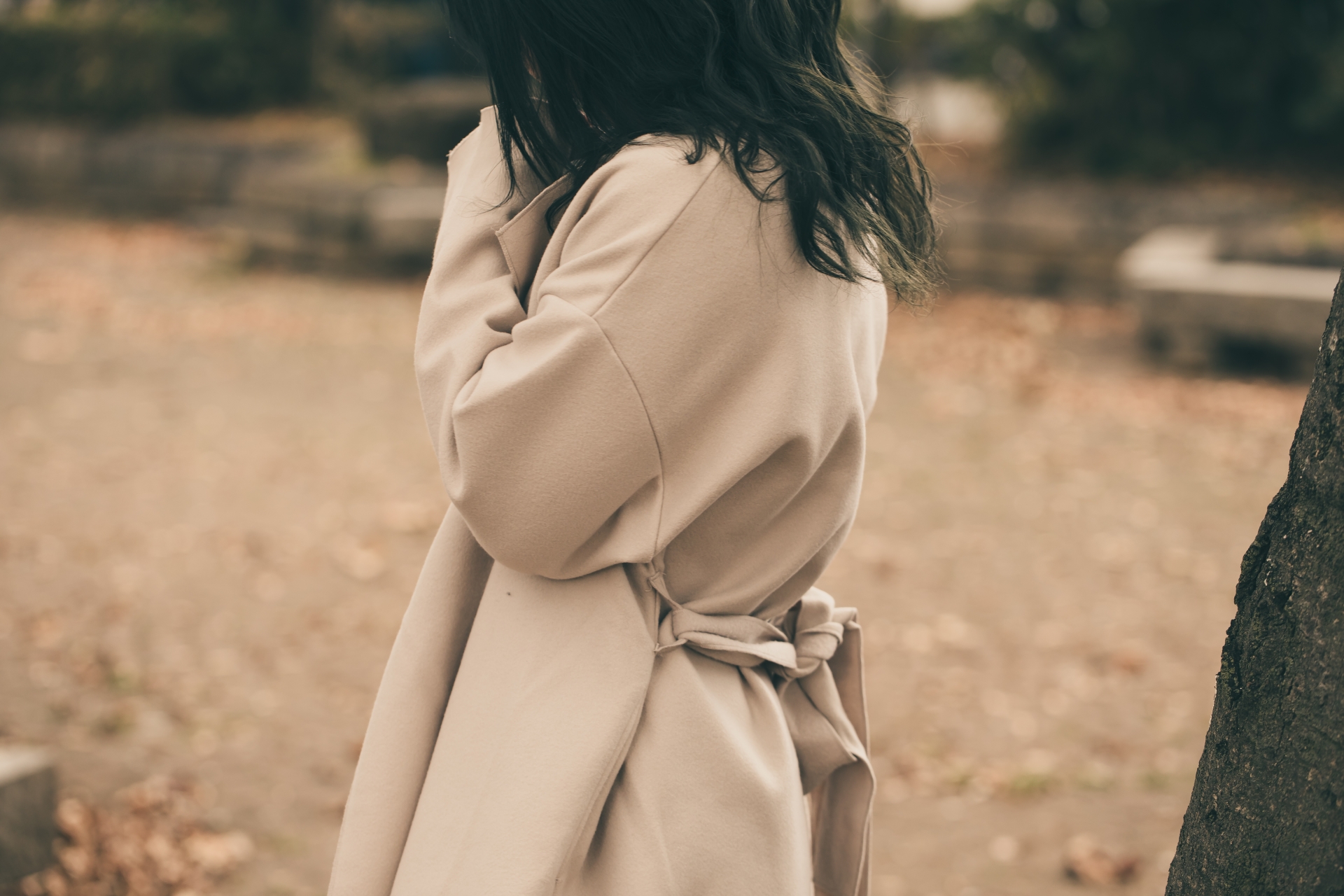 待ち合わせ女性