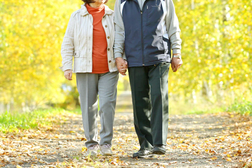 亡き妻の想いに寄り添ってくれた彼女の優しさに感動し、交際を決意しました