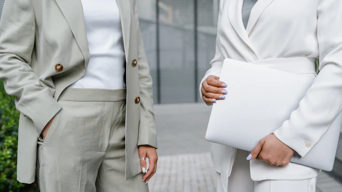 50代の婚活を成功に導く!おすすめマッチングアプリ5選!【2025年最新】