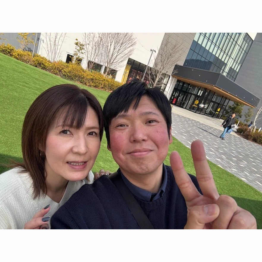 「自分には縁がない」と思っていたマッチングアプリ。遠距離のふたりがラス恋で見つけた、人生を動かす出会いの関連画像 1